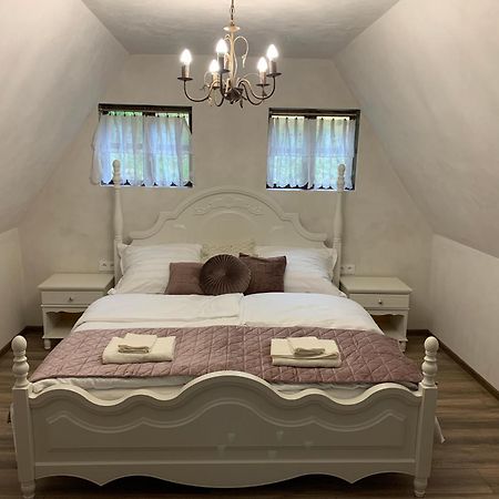 Apartman Vila Rosenberg Banská Štiavnica المظهر الخارجي الصورة